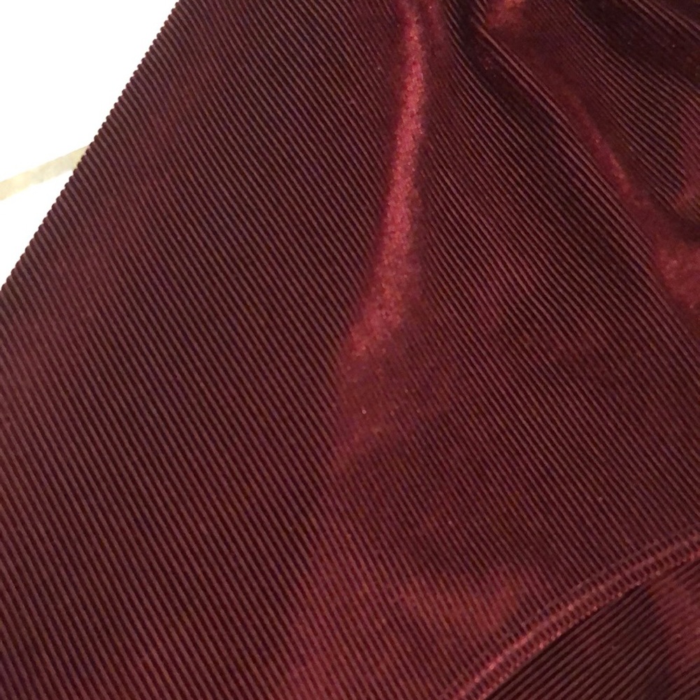 Burgundy dress (other items not included) - Picture 2 of 2